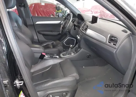 2016 Audi Q3 2.0T Premium Plus z USA, uszkodzony, nr VIN WA1GFCFSXGR001566